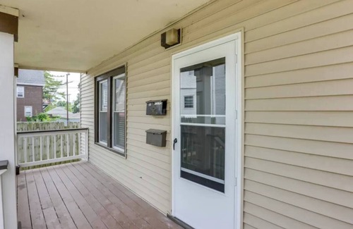 Riverwest House | Vibrant Milwaukee Townhome near Downtown
