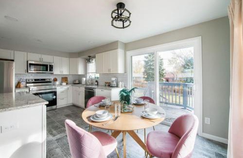 Arvada House | Vibrant Modern Retreat Close to Denver and Trails