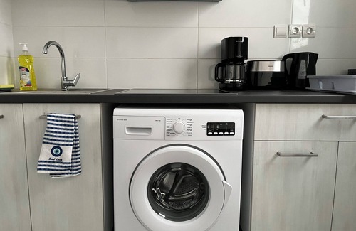 Omonia Apartment | Vibrant Omonia Oasis, Modern Apartment in the Heart of Athens