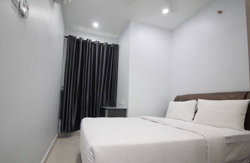 George Town Apartment | Vibrant Penang Attractions Steps Away