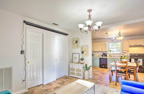Elmo House | Vibrant Rockwall Home Near Lake Ray Hubbard!
