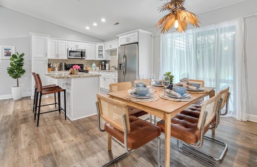 Charlotte House | Vibrant South CLT Oasis, 3BRs, Patio, Fire Pit