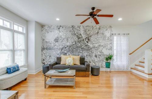 Hope Gardens House | Vibrant Trendy Two Bedroom Home Near Marathon Village