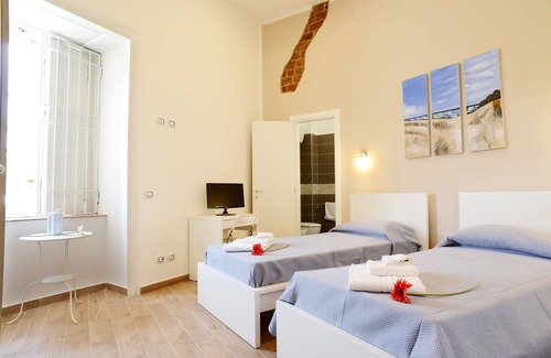 Naples City Centre Bed & Breakfast | Vic' Street B&B