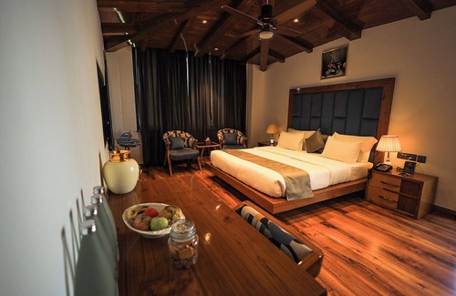 Lansdowne Hotel | Viceroy In The Himalayas, An ALIVAA HOTEL