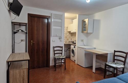Albissola Marina Apartment | Vico 2 monolocale