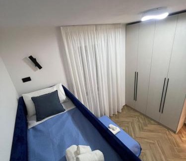 La Spezia Historic Centre Apartment | Vicoli & Mare