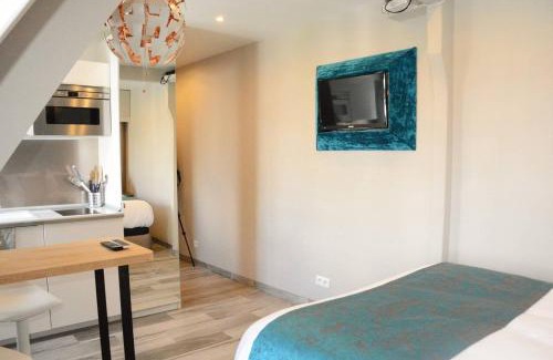 Porte-Dauphine Apartment | Victor Hugo - Splendid flat near Eiffel Tower