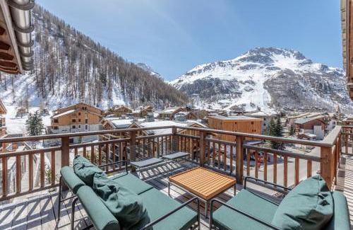 Val-d'Isere Hotel | Victoria Lodge, Friendly Hotel