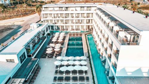 Side Apartment | Victoria Princess Hotel