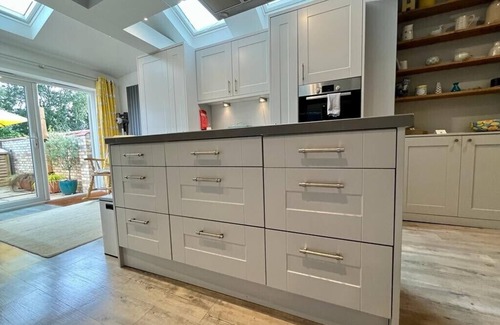 Cambridge House | Victorian 3 Bedroom Home with courtyard in Cambridge
