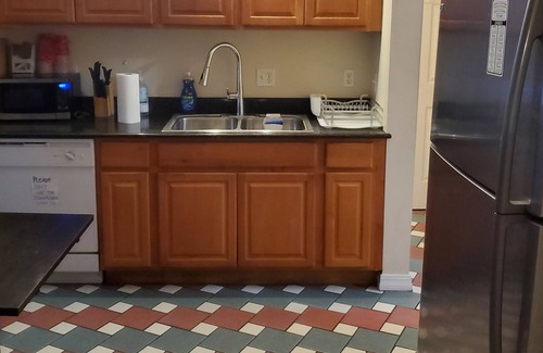Federal Hill Apartment | Victorian Apartment Central Location on Historic Federal Hill #3