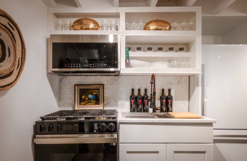 Anza Vista Apartment | Victorian Haven In-Law