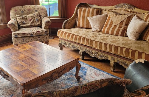 Center Avenue Historic District House | Victorian home near downtown Bay City -Family Friendly
