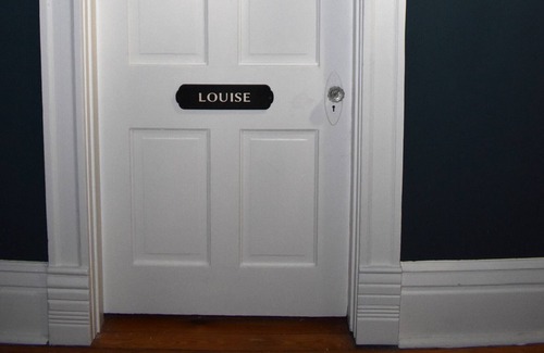 Cape Girardeau House | Victorian House - Walkable to beautiful historic downtown Cape Girardeau.