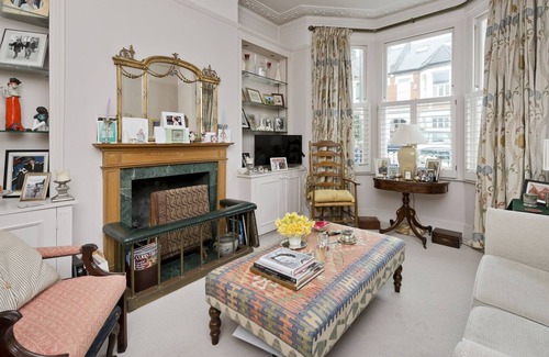 Northcote House | Victory Palace, by Veeve