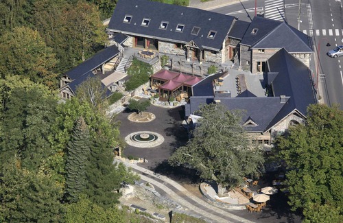 Vielsalm House | Vielsalm Stay With Furry Friends