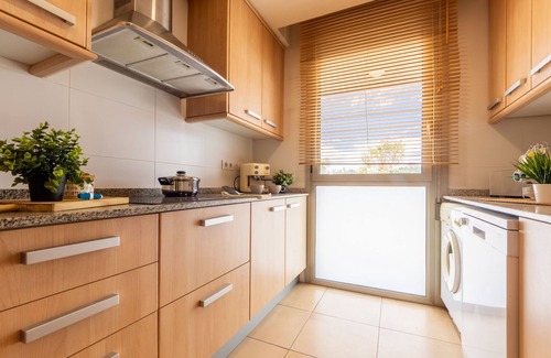 L'Ampolla Apartment | Viena 13 by Interhome