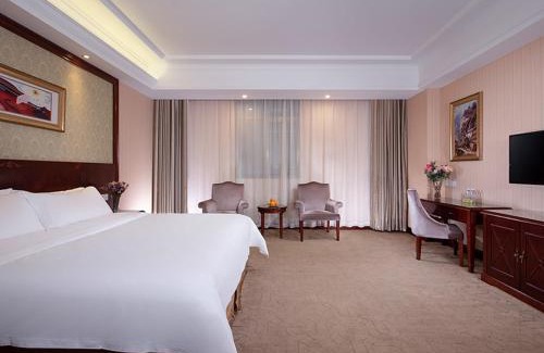 Panyu Hotel | Vienna Hotel Guangzhou Panyu NanCun