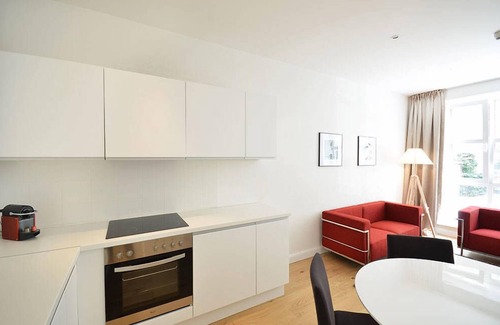 Sachsenhausen Apartment | Vienna Residence Frankfurt, Schweizer Platz #6070