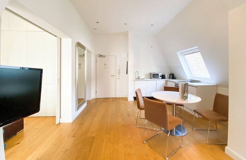 Sachsenhausen Apartment | Vienna Residence Frankfurt, Schweizer Platz #6079