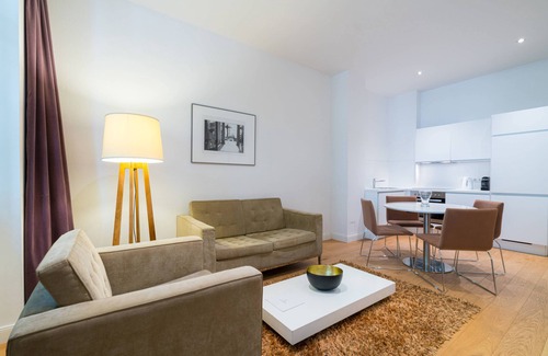 Sachsenhausen Apartment | Vienna Residence Frankfurt, Schweizer Platz #6084