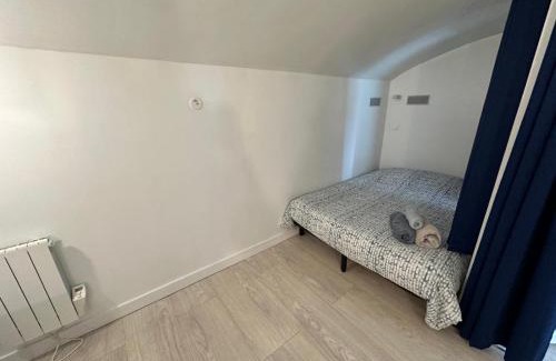 Coteaux Ouest Apartment | Viens dans mon beau jardin ! 012