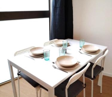 Vierzon Apartment | Vierzon Centre - joli T2- balnéo- wifi