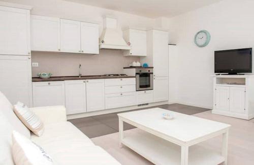 Vieste Condo | Vieste Mon Amour Panoramic beach front