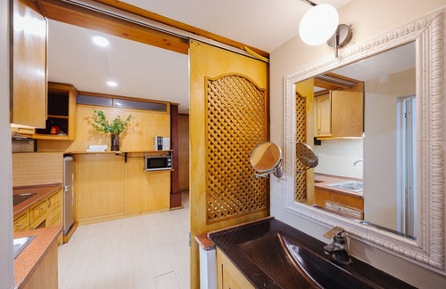 Hai Ba Trung Apartment | VietHOME Phố Huế 501 - The Wood - 2 bedrooms/lift/kitchen