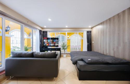 Hang Bai Apartment | VietHOME-The Duplex 67-6pax-Lift Netflix-FREE Laundry