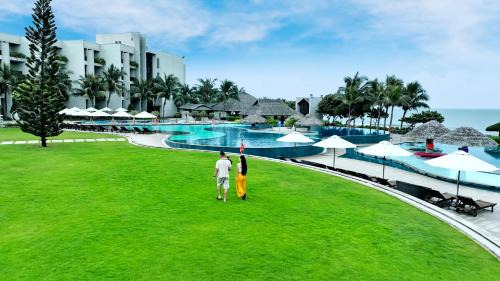 Phuoc Thuan Resort | Vietsovpetro Ho Tram Beach Resort & Spa