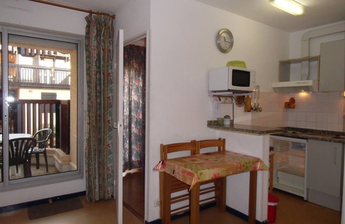 Vieux-Boucau-les-Bains Apartment | Vieux Boucau, along marine lake and beach. Swimming Pool