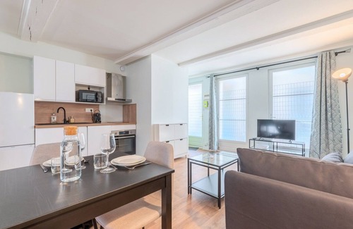 Old Lille Apartment | Vieux-Lille/hypercentre: Lovely equipped studio