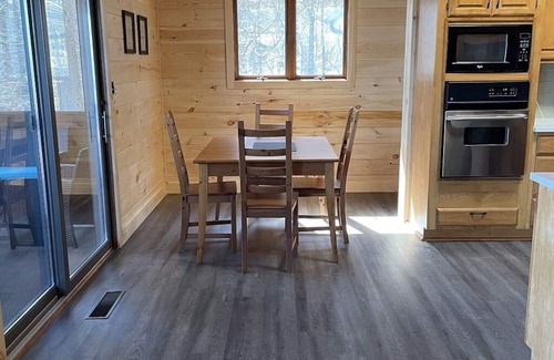 Sevierville Cabin | View Paradise of Bluff Mtn, Hot Tub, Firepit, Game Rm, Wi-Fi, 4BDR, 3BTR