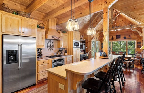 Morganton Cabin | Views for Miles! Outdoor Fireplace~ Hot Tub