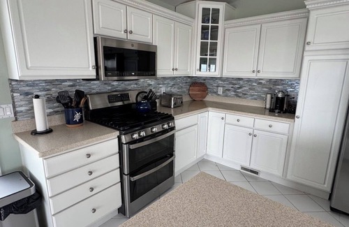Beach Haven West House | Views Galore! Pet Friendly, Waterfront, Sunsets, under 10 minutes to LBI beaches