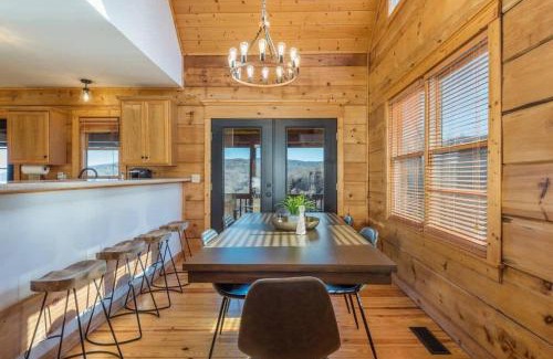 Wolf Laurel House | Views ~ Hot Tub~ 2 Decks~Pool Table~GameRoom~Cabin