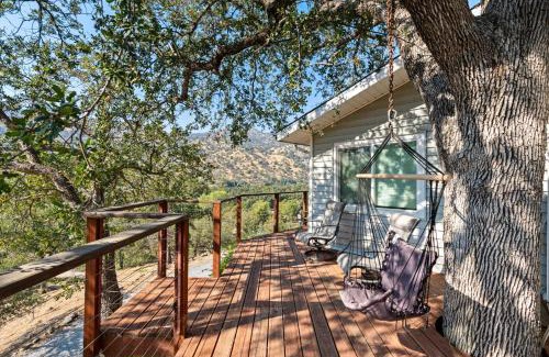 Kaweah House | Views, Hot Tub, Outdoor Shower, 15m from Sequoia
