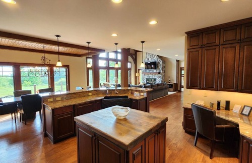 Birchwood Farms House | Views of Lake Michigan-sleeps 6-Birchwood Farms Golf & CC!