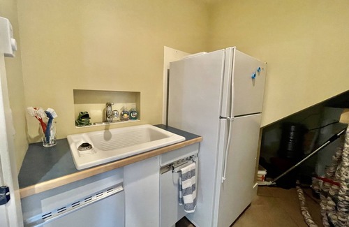 Swansea Point Apartment | Views of Mara lake and Walking Distance to Beaches. Possibility of Boat Slip