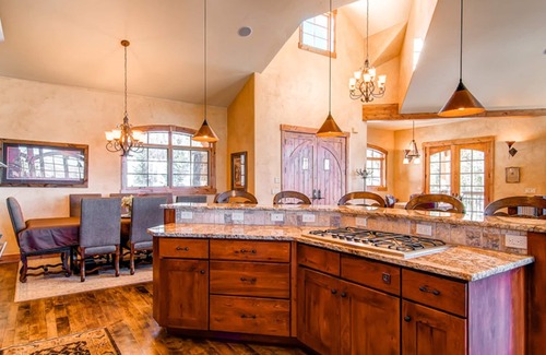 The Highlands House | Views of the 10 mile range - 7 min from the slopes in this luxurious chalet!