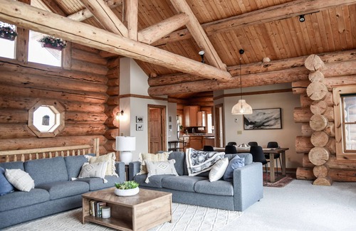 Buena Vista Cabin | Viewside Cabin with Expansive Views