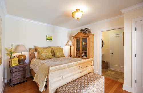 Deer Park House | Vignoble House St. Helena/Napa Valley