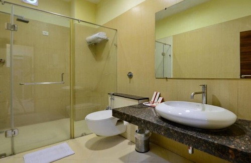 Patna Hotel | Vijaya Tej Clarks Inn