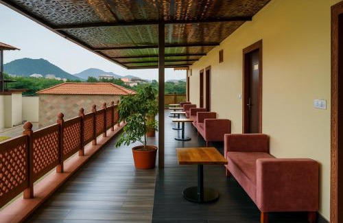 Bedla Hotel | Vijaygarh Resort & Cottages with Private Pool