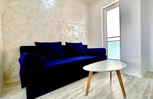 Saturn Apartment | Vik’s Apartament Sunrise Residence