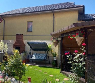 Navodari House | Vila Amy