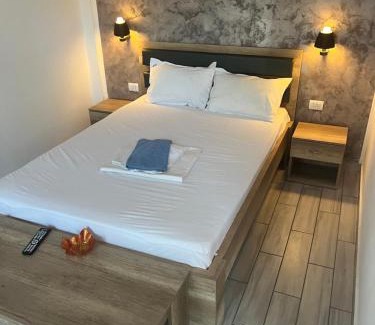 Costinesti Hotel | Vila Iris