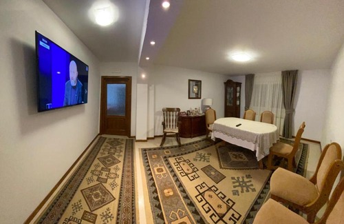Borsa House | Vila Mihali